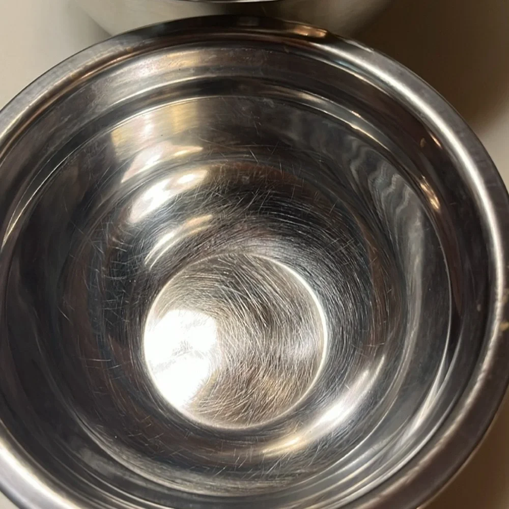 Set Of 3 Mixing Bowls Gently Loved Loved Condition Final Sale